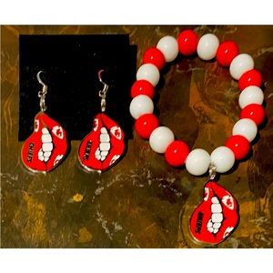 Handmade Chiefs bracelet & earrings